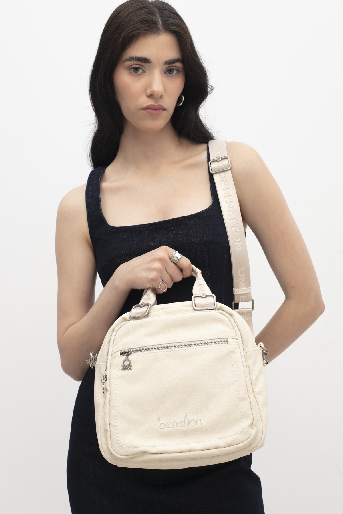 United Colors of Benetton BNT_1739 Bej
